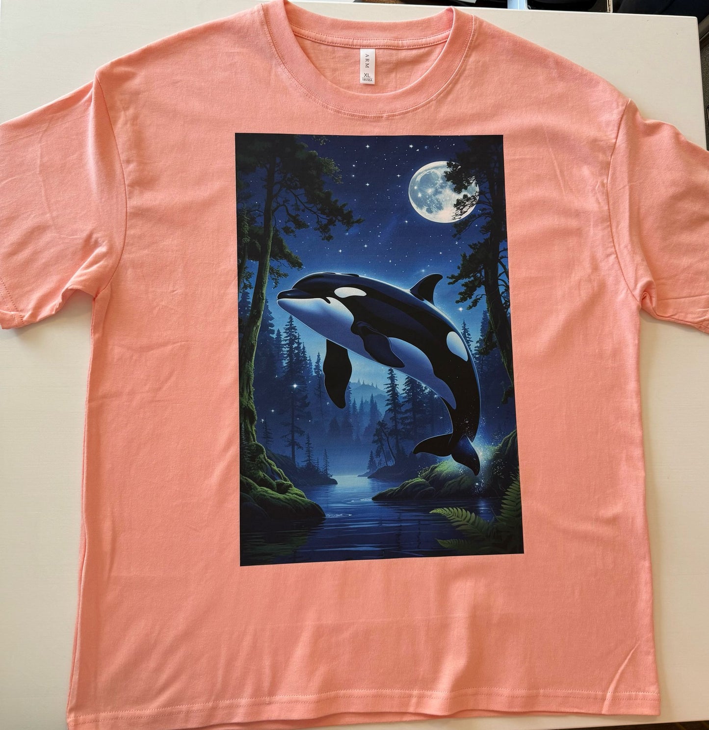 #6-XL- Orca / Killer Whale T-shirt Pink