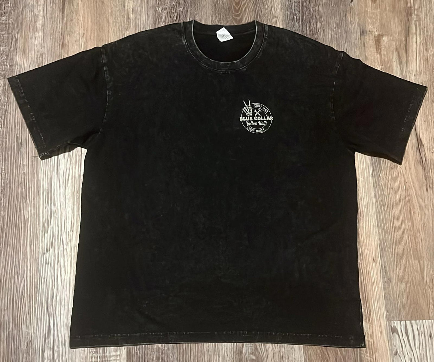 E#663-L-cotton 100%, super soft, super comfy, graphic tee