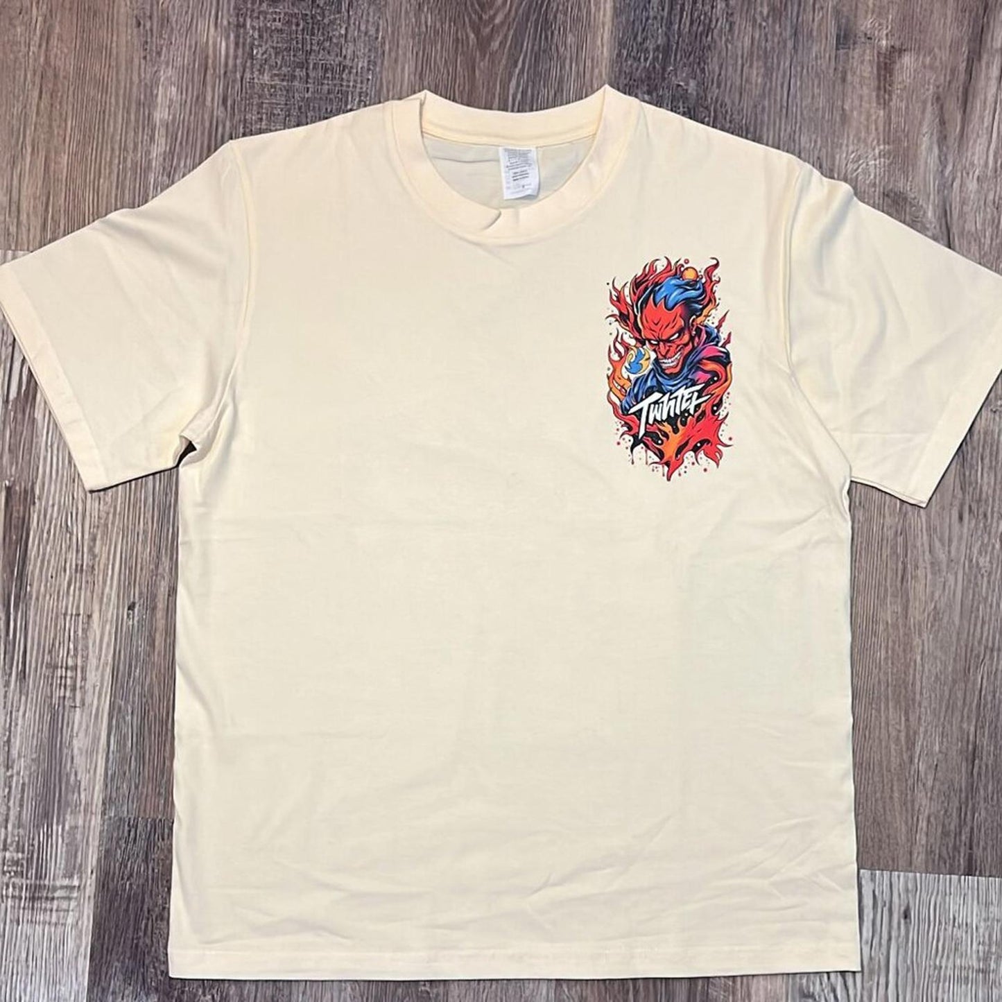 #106-cotton 100%, super soft, super comfy, graphic tee, vintage