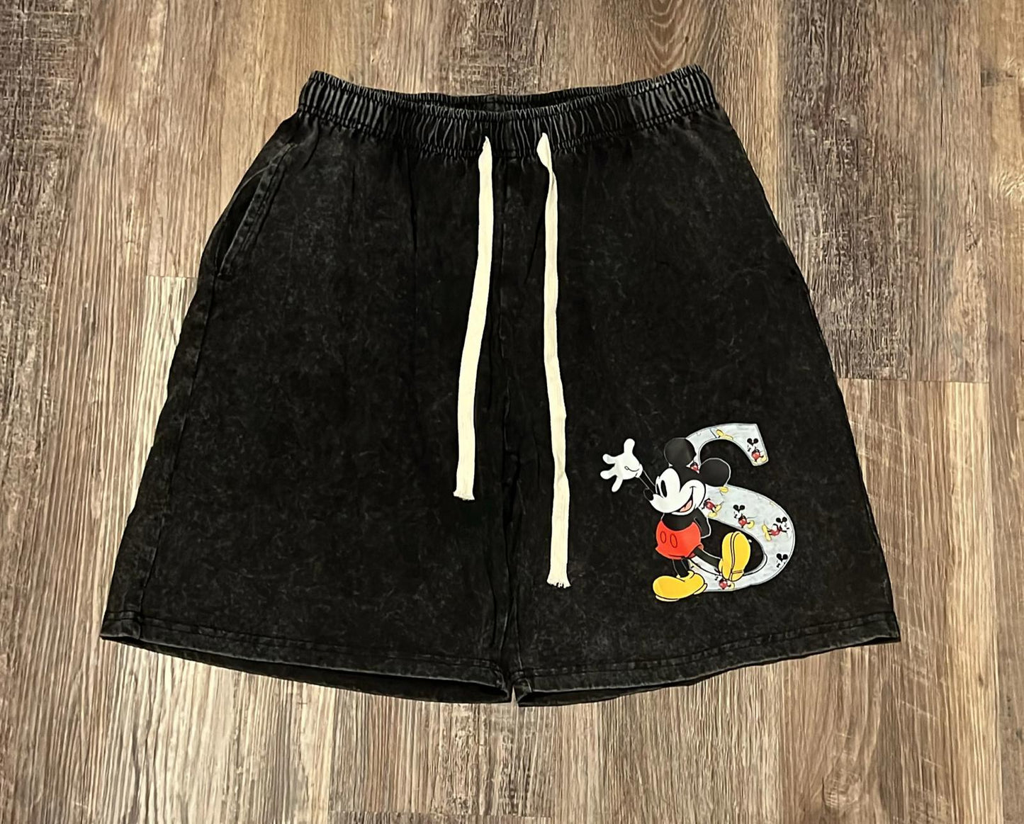 E#5124-XL-cotton 100%, super soft, super comfy, graphic shorts