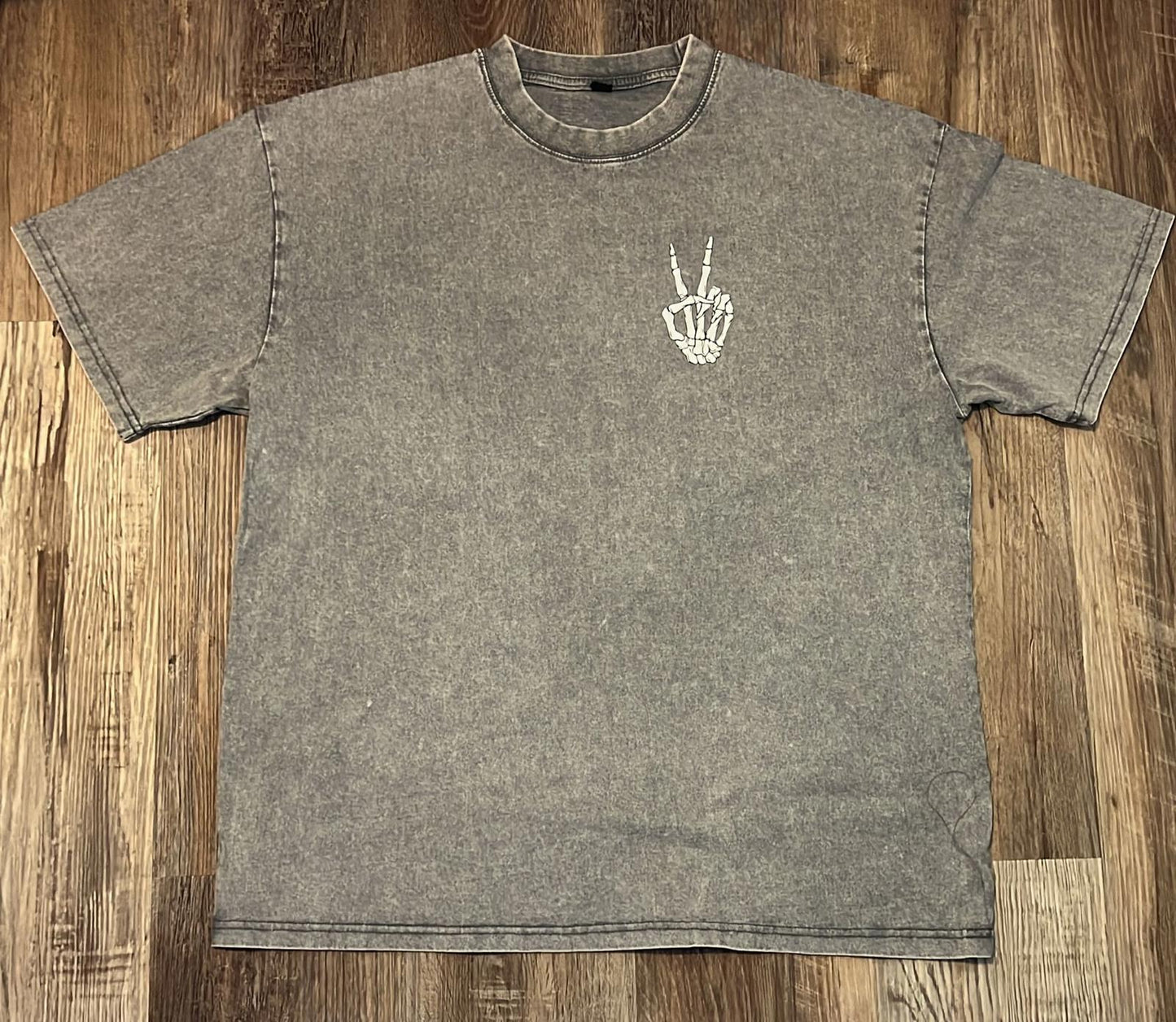 #39939-cotton 100%, super soft, super comfy, graphic tee, vintage