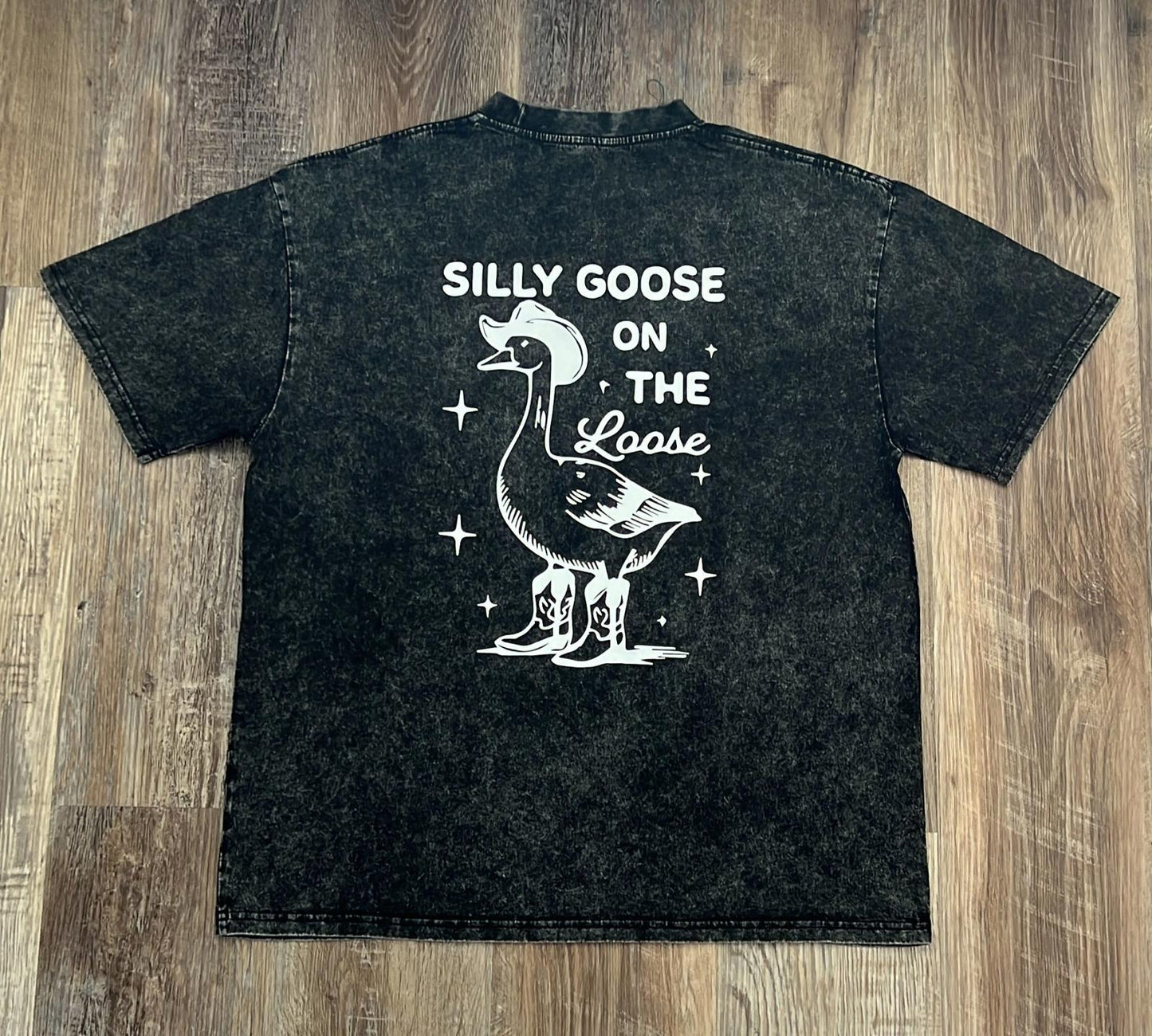 E#5256-M-cotton 100%, super soft, super comfy, graphic tee
