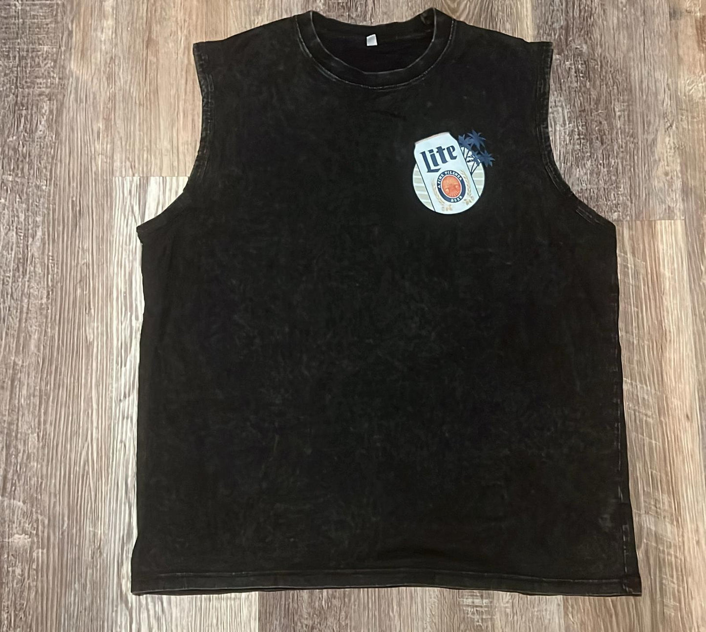 E#681-L-cotton 100%, super soft, super comfy, graphic tee