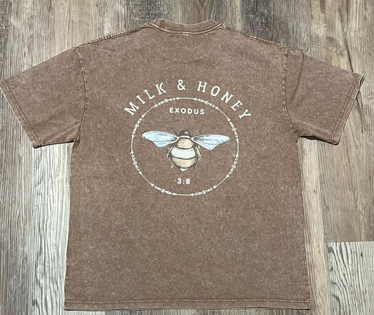 E#676-L-cotton 100%, super soft, super comfy, graphic tee