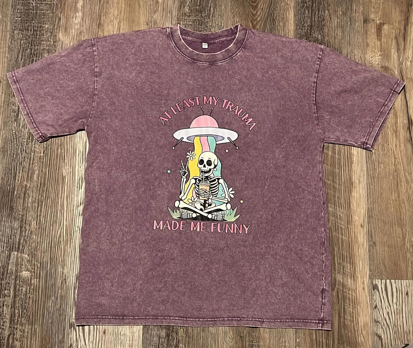 E#516-L-cotton 100%, super soft, super comfy, graphic tee